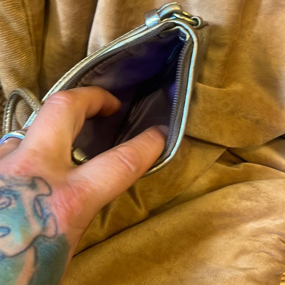 Vintage Coach wristlet - Picture 6 of 6